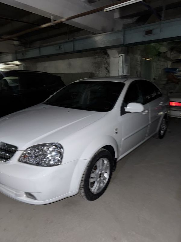 Lacetti 1.8 В хорошем состоянии Lacetti 1.8 В хорошем состоянии