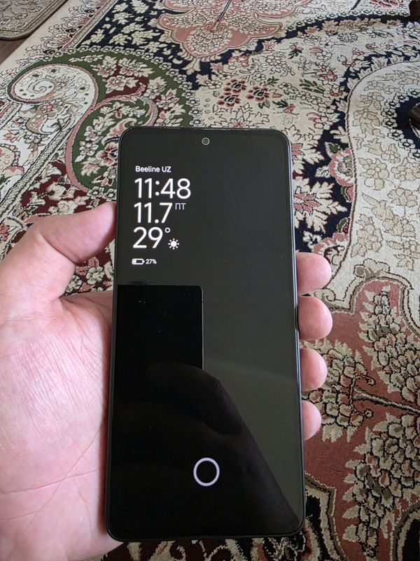 Xiaomi Redmi Note 13 8/256 состояние как новый идеал