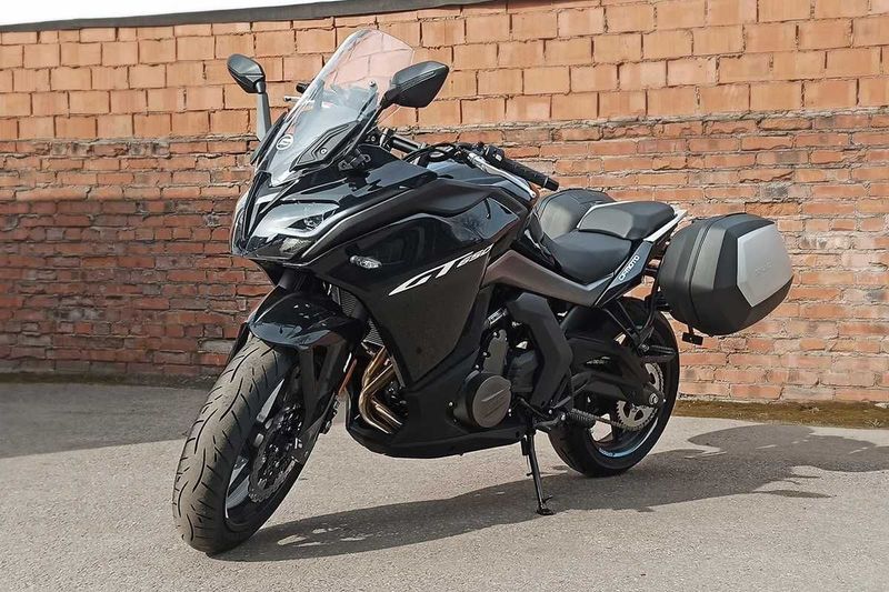 CFMOTO 650 GT (ABS) Bikeland CFMOTO 650 GT (ABS) Bikeland