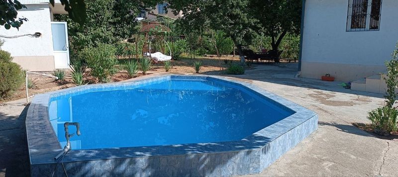 Ховли 10 сотх чиройли куриниш Ховли 10 сотх чиройли куриниш