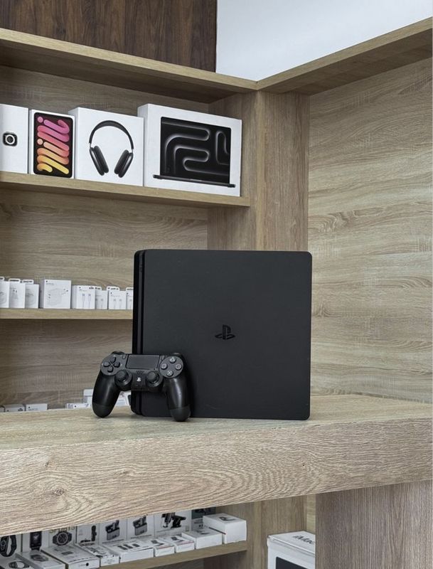 Sony PlayStation 4 Slim 500GB Sony PlayStation 4 Slim 500GB