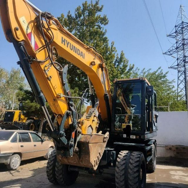 Ekskavator HW 145