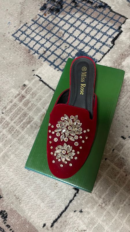 Kelinchaklar uchun mos kovush