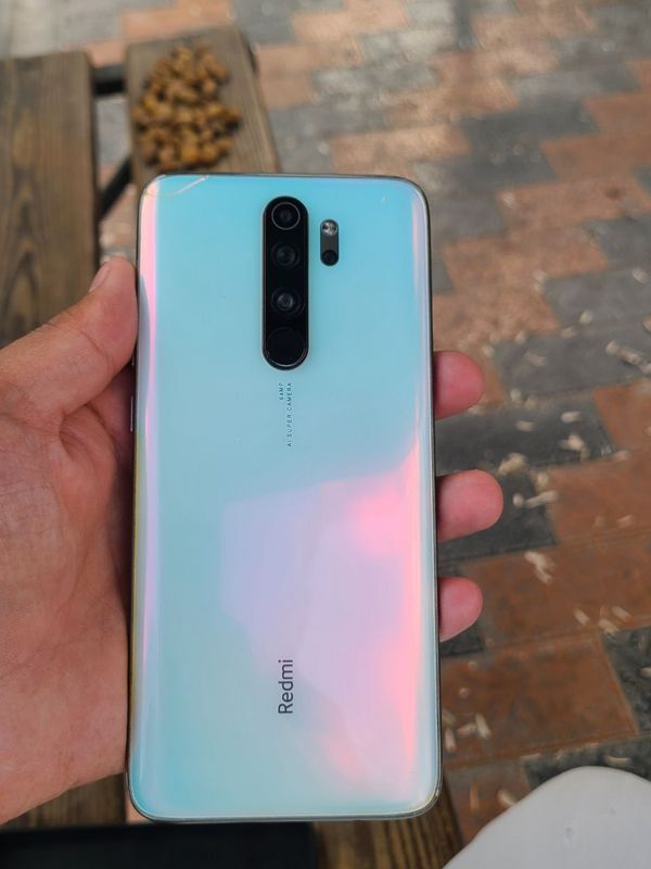 Redmi not 8 pro sotiladi aybi rasmda yaxshilab koring Redmi not 8 pro sotiladi aybi rasmda yaxshilab koring