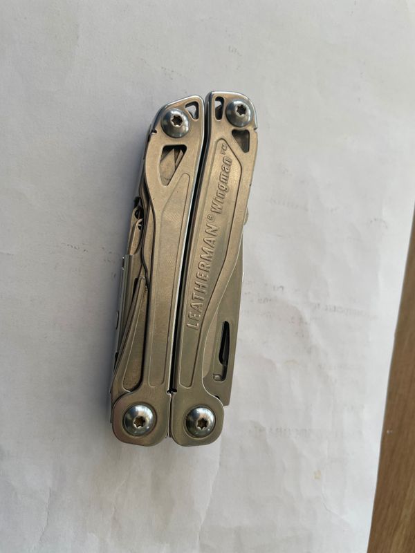 Продам новый нож leatherman