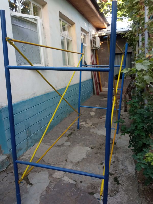 Продаётся Леса строительные металлические Продаётся Леса строительные металлические