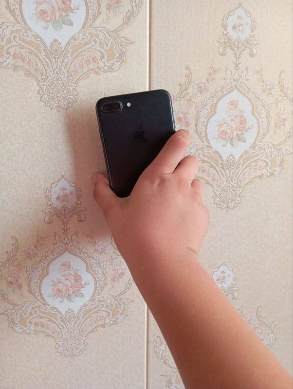Iphone 7+ 128 tali naxt bn abmen ga abmen x xs la