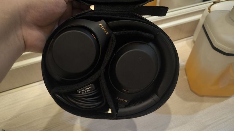 Sony wh 1000xm как новый Sony wh 1000xm как новый