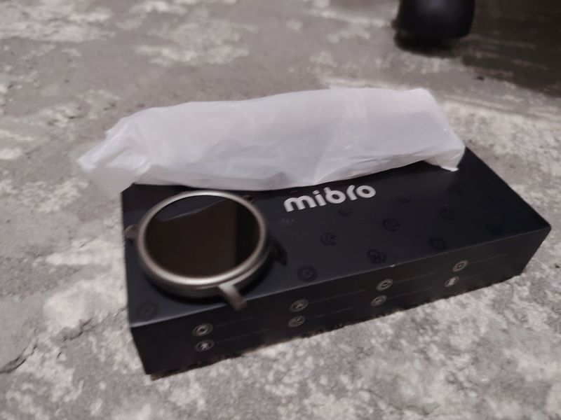 Смарт-часы Mibro Air 230 000 сум Смарт-часы Mibro Air 230 000 сум