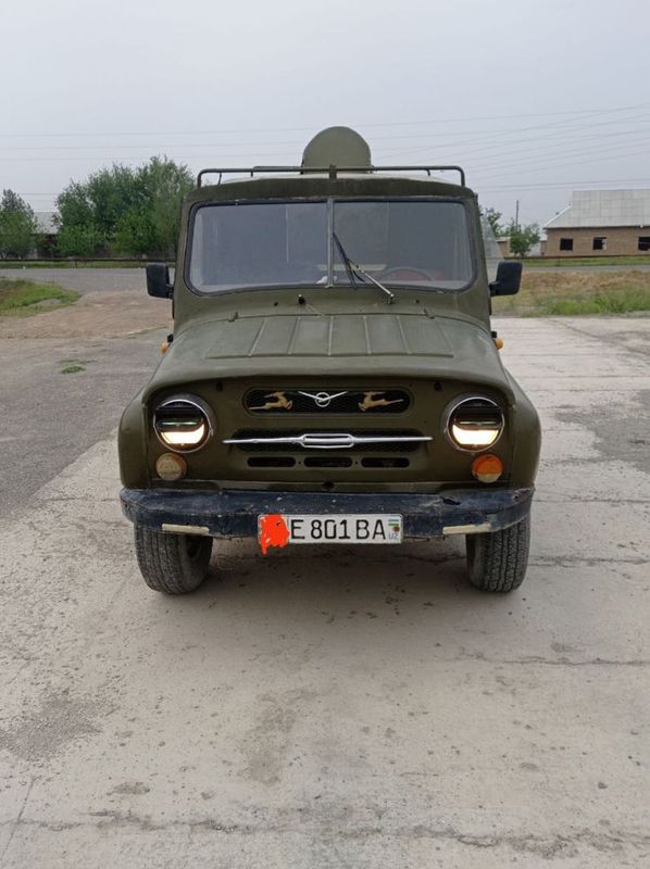 Uaz (УАЗ) 469 srochna sotiladi Uaz (УАЗ) 469 srochna sotiladi