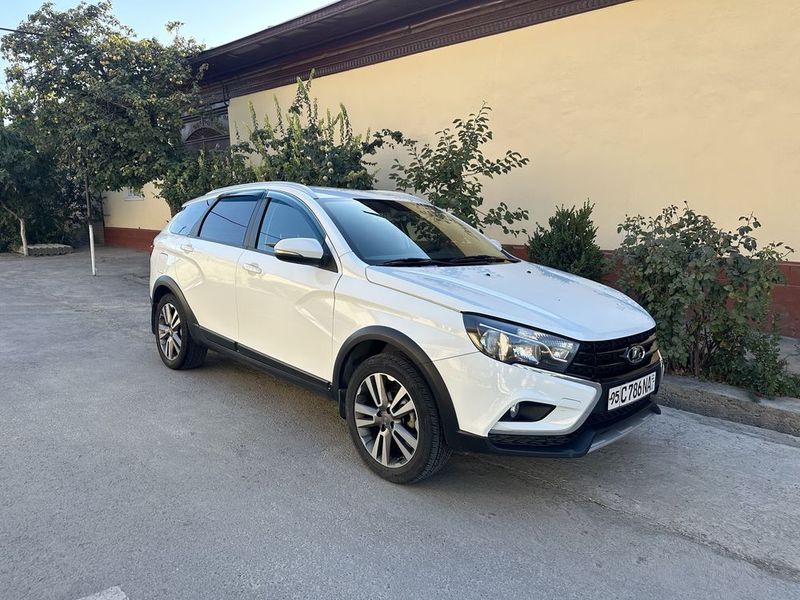 LADA VESTA andijon