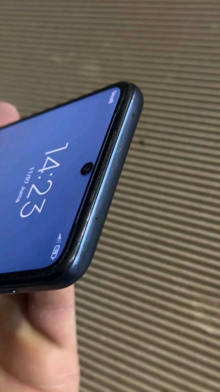 Redmi note 9 Pro 6/128  srochna sotiladi