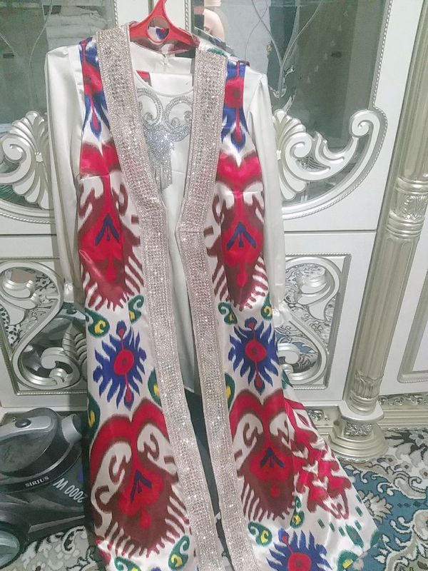 elon sotiladi xolati yangi narxi 100ming