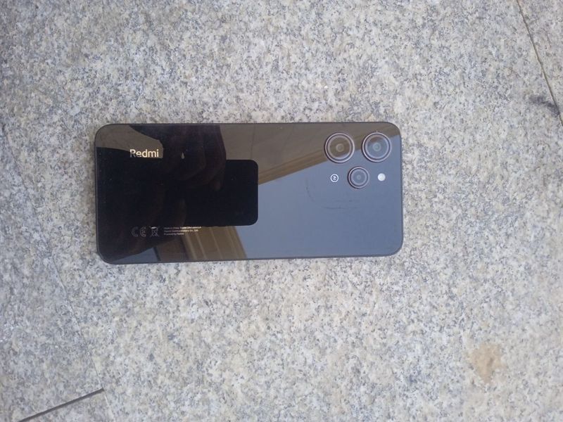 REDMI 12 SOTILDI NARXI TILDA GABLASH