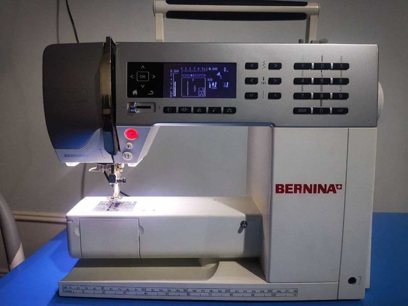 BERNINA B550 QE компьютерная швейная машинка