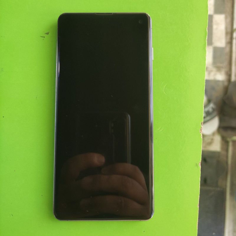 Samsung s10 sotiladi Samsung s10 sotiladi