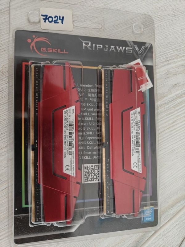 G.Skill 16gb (2x8gb) Oloy 16gb (2x8gb) G.Skill 16gb (2x8gb) Oloy 16gb (2x8gb)