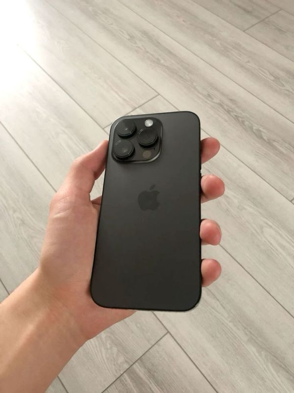 Iphone 15 pro sotiladi