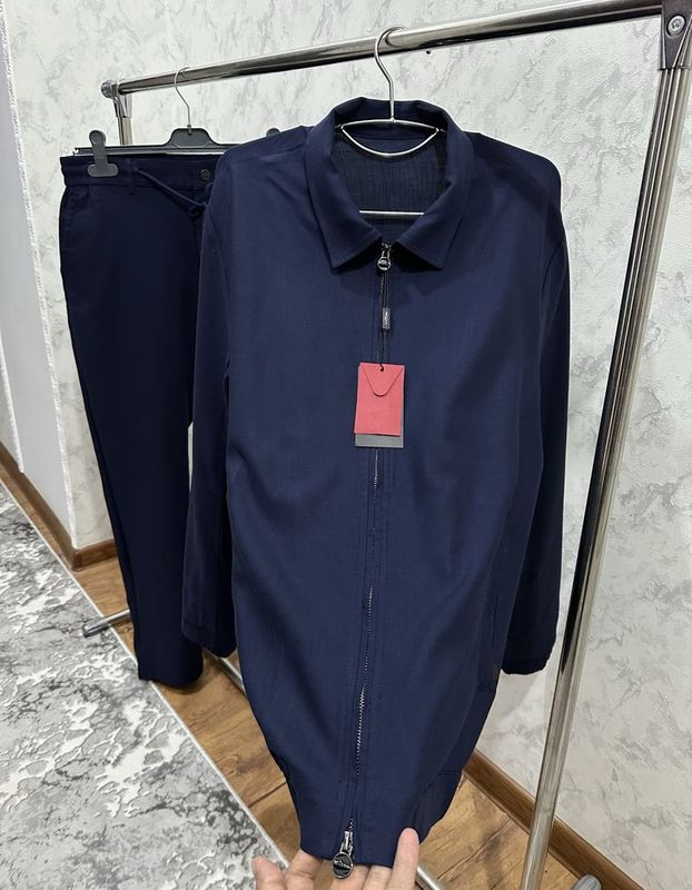 Kiton новый леновый двойка XL
