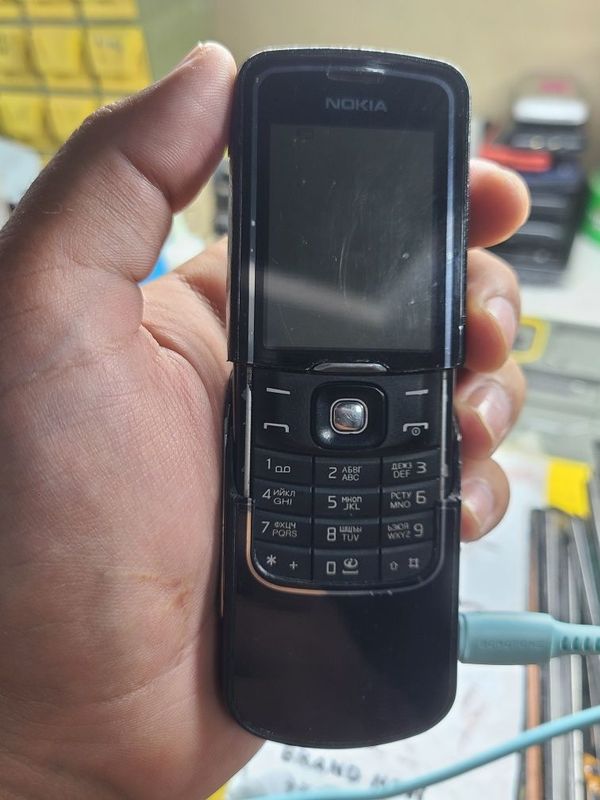 Nokia 8600 imei otgan Nokia 8600 imei otgan