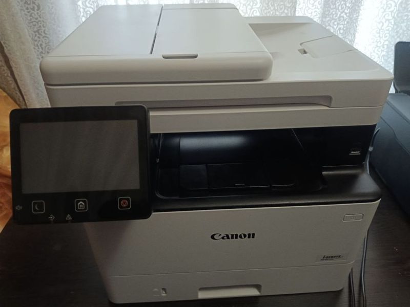 Printer conon F815100