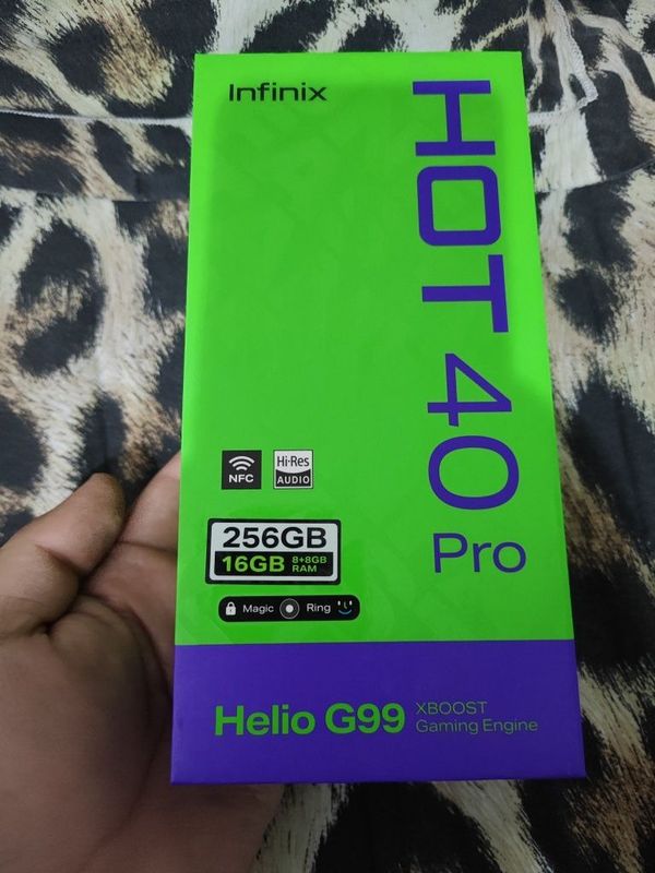 Infinix HOT 40 PRO