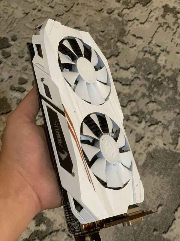 Aorus rx 580 8gb Aorus rx 580 8gb