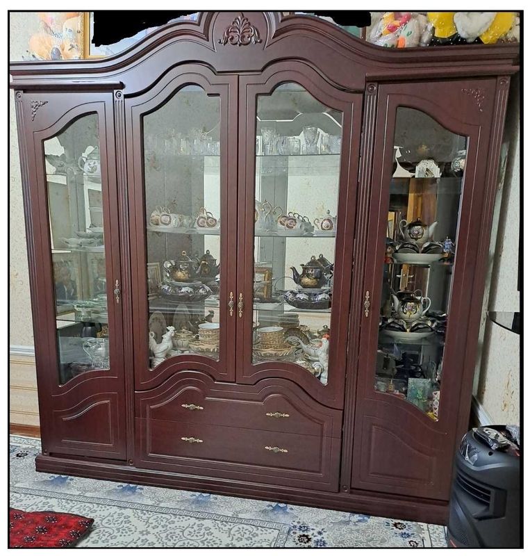 Mebel sotiladi xolati a'lo darajada Mebel sotiladi xolati a'lo darajada