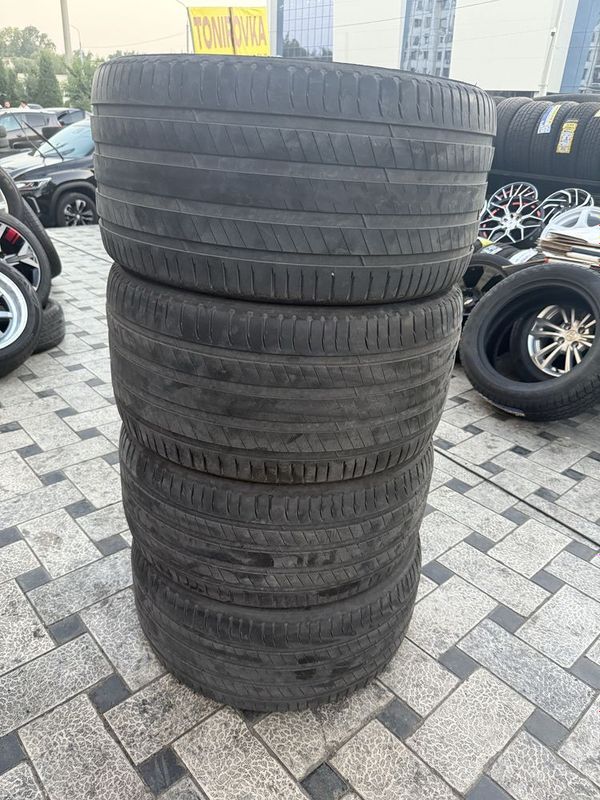 Michelin oldi 275”40”20 orqa 315”35”20 xolati ortacha mers Bmw laga Michelin oldi 275”40”20 orqa 315”35”20 xolati ortacha mers Bmw laga