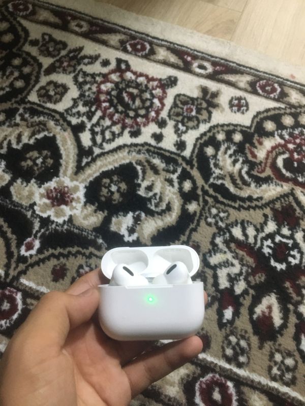AirPods Pro