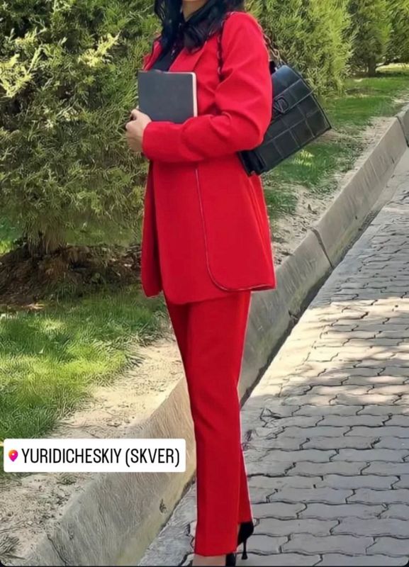 Kostyum-shim