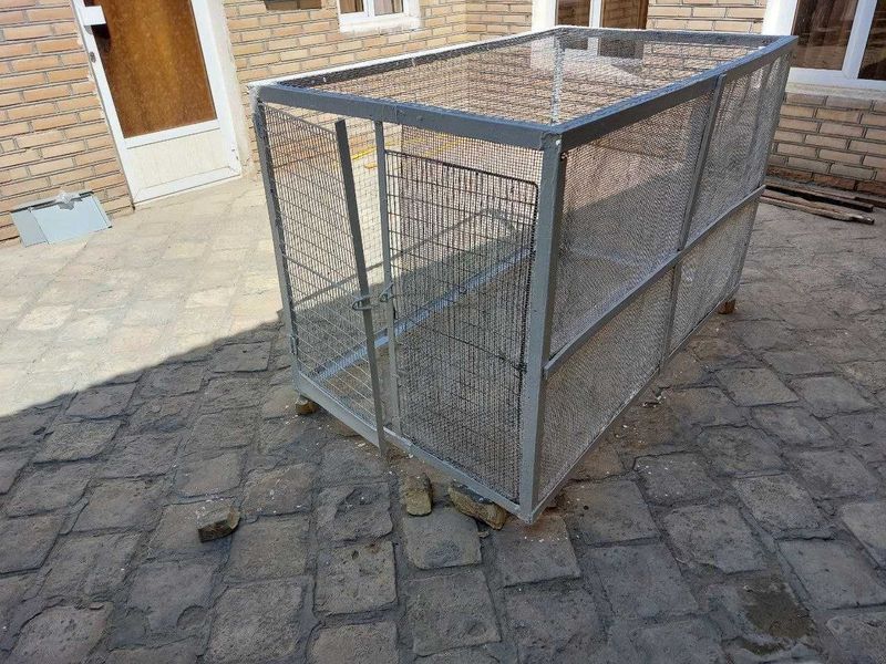 Продаётся клетка