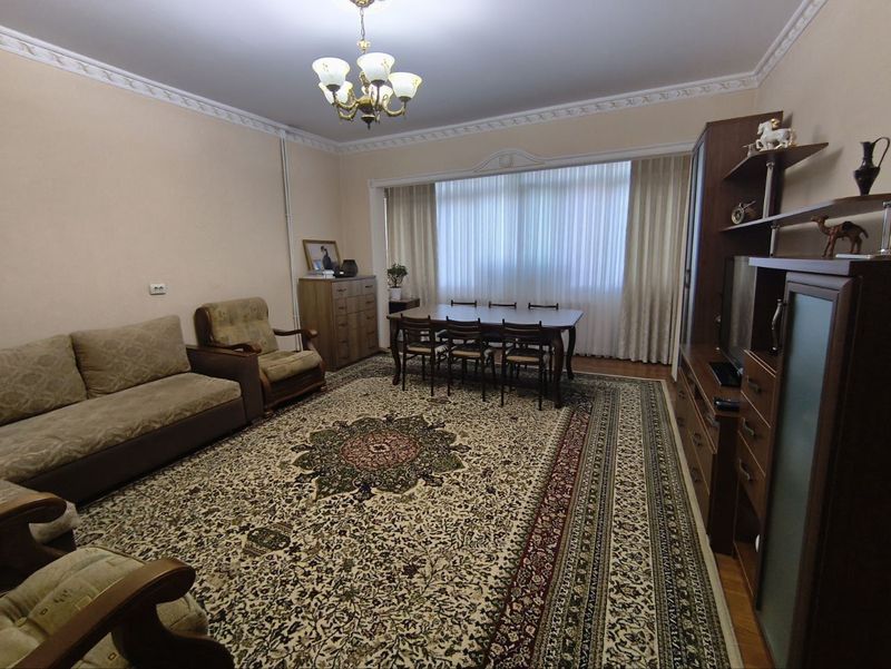 Kvartiraga talaba qizlar ijaraga olinadi