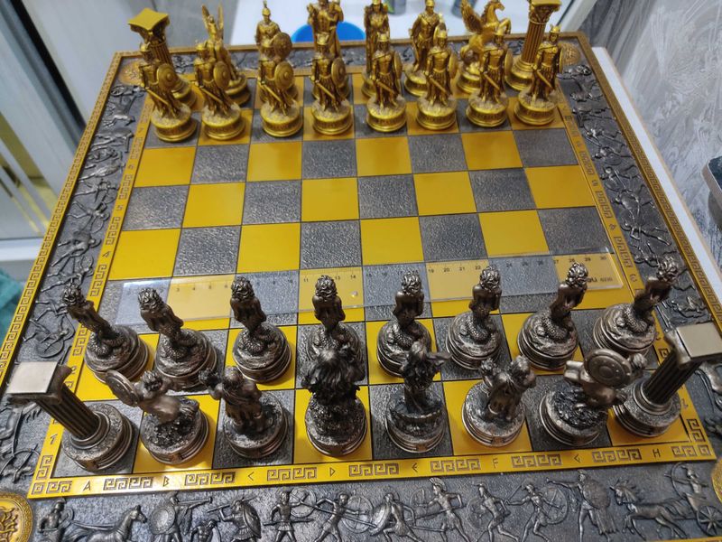 Шахмат оригинал, дубай товар. The Chessmen.