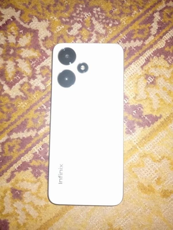 Telefon hola tizimi yaxshi olganimga bir yil bo'ldi Telefon hola tizimi yaxshi olganimga bir yil bo'ldi
