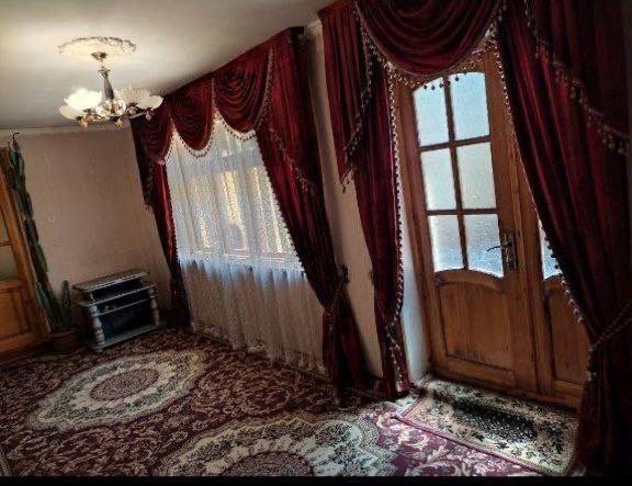 Яккасарой туманида болларга шерикликга квартира