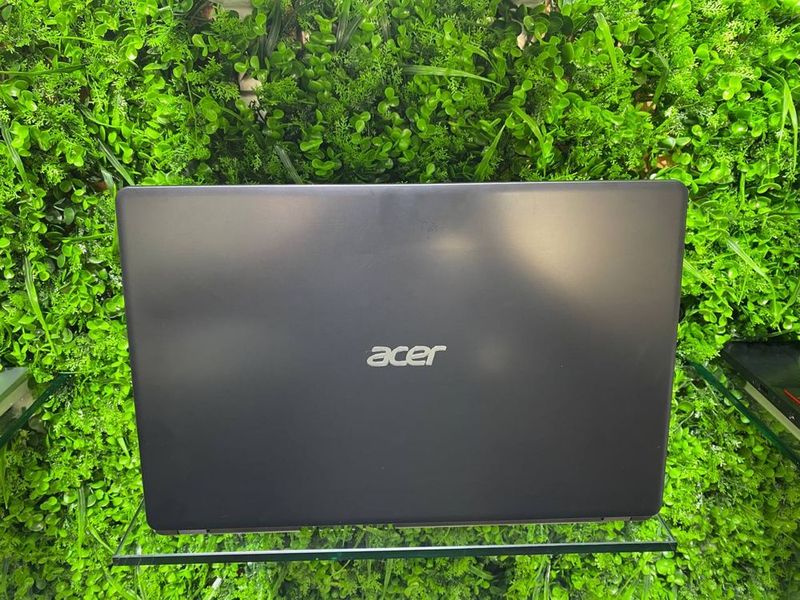 Acer core i5 holati yangidek 12gb apiratifka