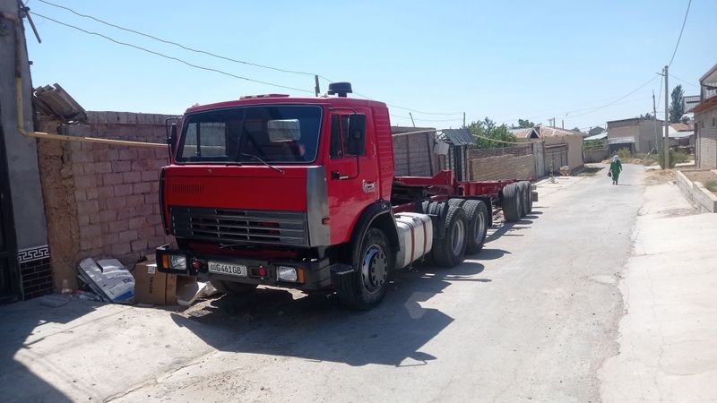 Kamaz 1995 yil xolati yaxshi