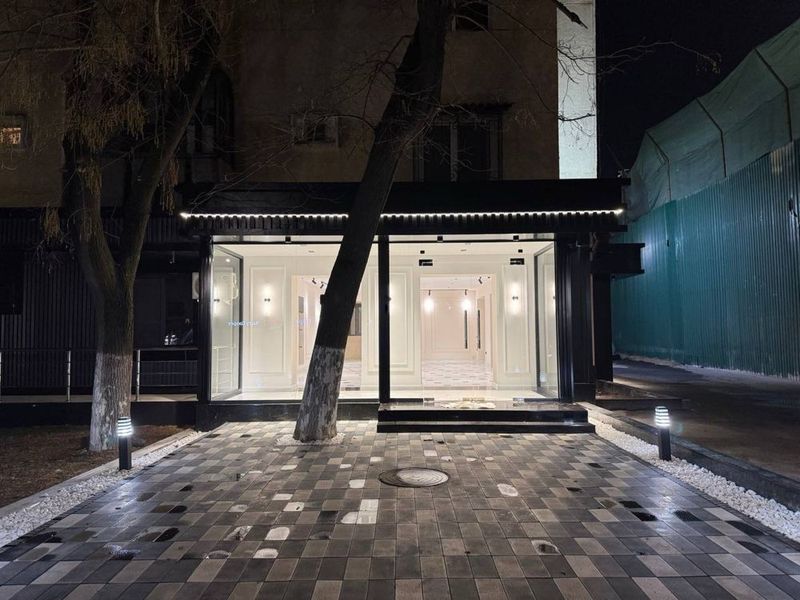 Новая цена! Продается нежилое помещение (95 м2) Новомосковской ул! Новая цена! Продается нежилое помещение (95 м2) Новомосковской ул!