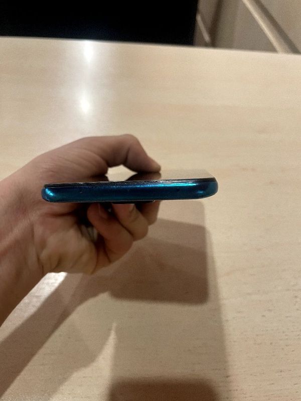 Redmi Note 9s blue