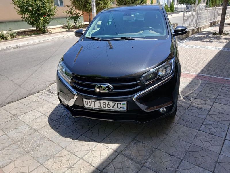Lada Xrey supper avtomat karobka 2019 toza moshina stochna sotladi Lada Xrey supper avtomat karobka 2019 toza moshina stochna sotladi