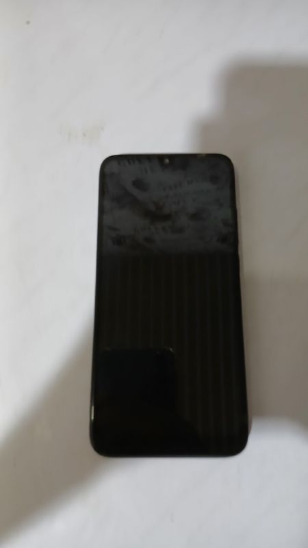 Redmi 7    4/32GB  QORA