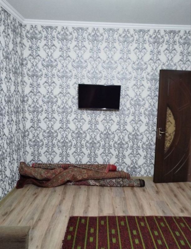 Ижарага 1/2/5 ТТЗ Ахмад Югунаки 1 хонали 1 комнатная в аренду срочно Ижарага 1/2/5 ТТЗ Ахмад Югунаки 1 хонали 1 комнатная в аренду срочно
