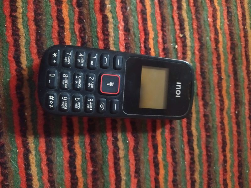 inoi knopka tel sotiladi atiga 20 000 so'm inoi knopka tel sotiladi atiga 20 000 so'm