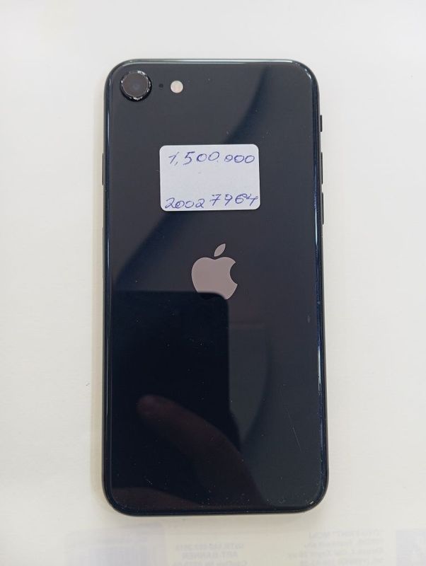 Iphone SE 128 Black Sotiladi Iphone SE 128 Black Sotiladi