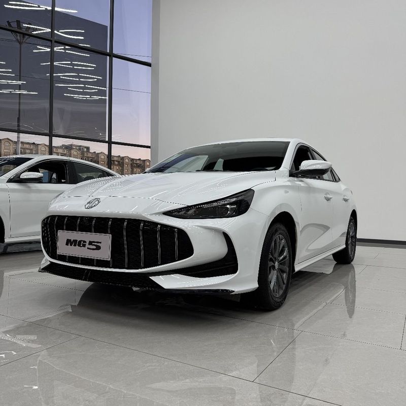 Monzadan aqlli MG 5 Restyling