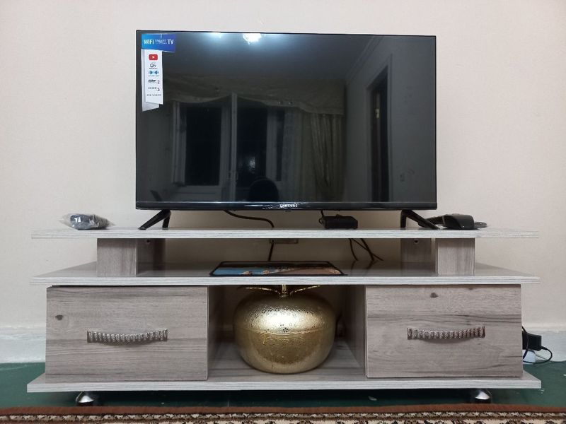 Televizor uchun padstavka