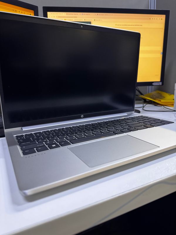 Продаю ноутбук HP ProBook 455 G8