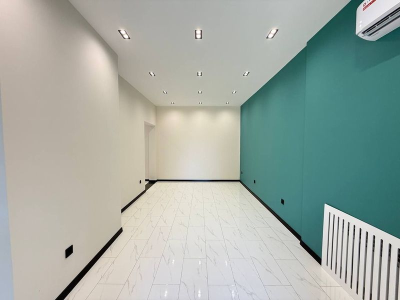 Продаётся не жилое помещения 104м²