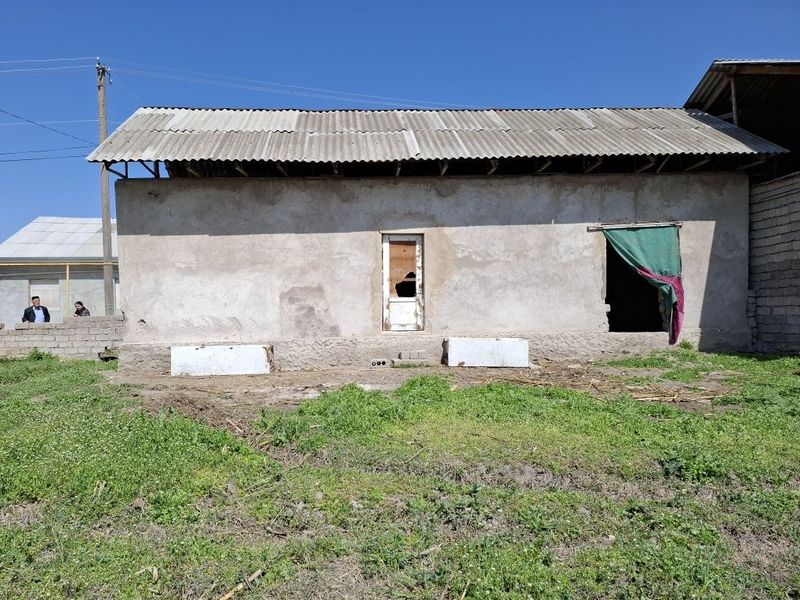 Uchastka. Toshkent viloyati o'rta chirchiqda Uchastka. Toshkent viloyati o'rta chirchiqda